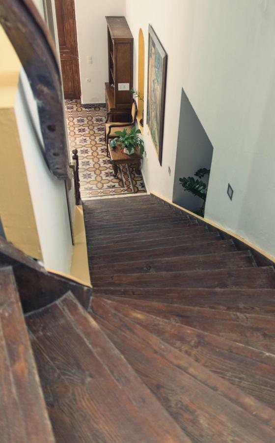 Douskos Guesthouse هيدرا المظهر الخارجي الصورة