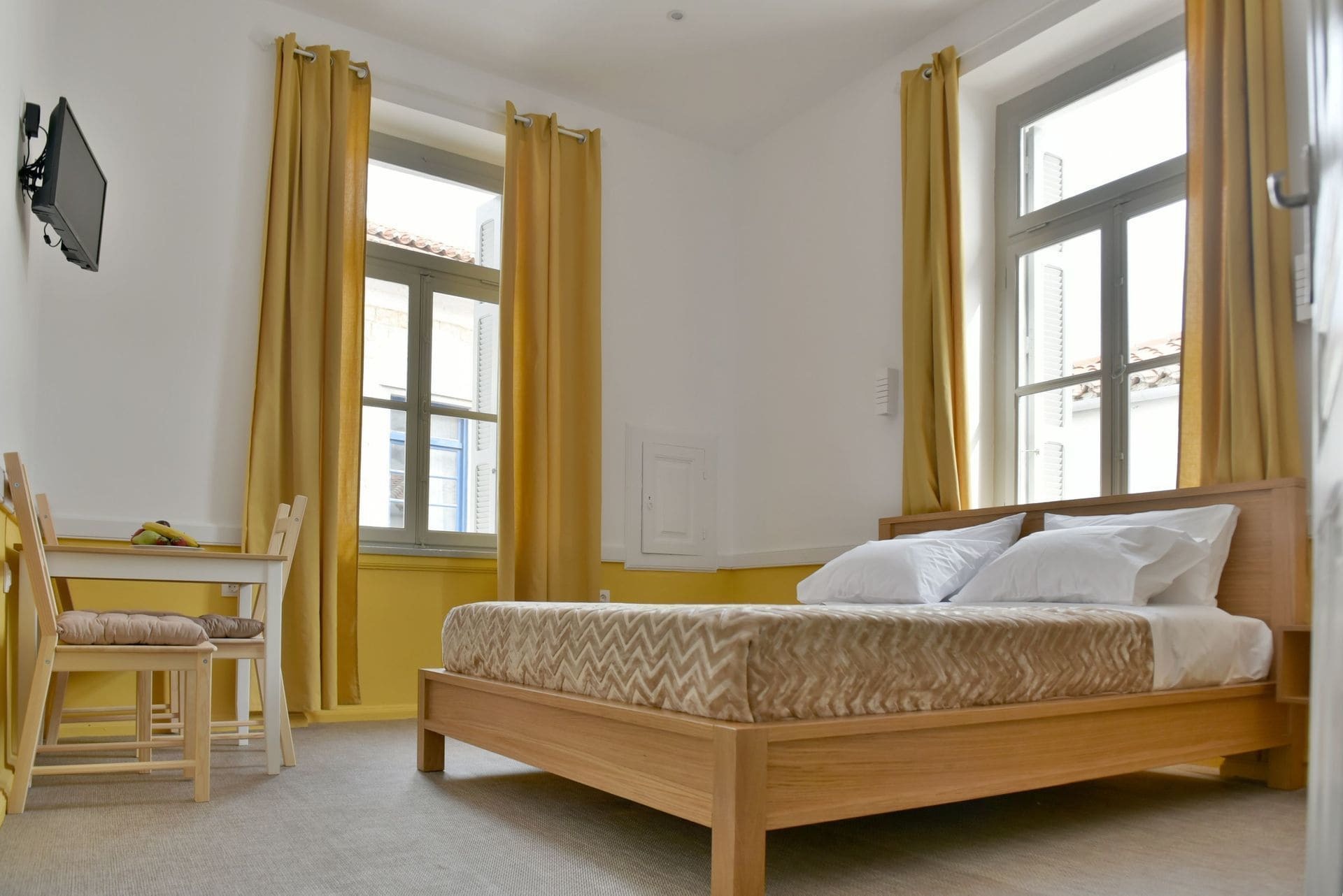 Douskos Guesthouse هيدرا المظهر الخارجي الصورة